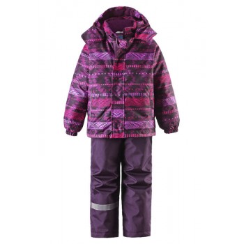 Фото Комплект (куртка, штаны на подтяжках) для мальчиков 723693A (723693A-4981), Цвет - темно-фиолетовый, Комплекты